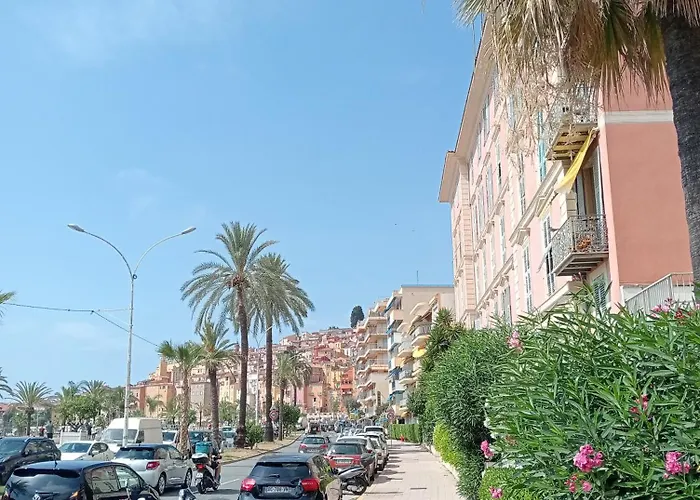 Porta Di Mare 아파트 *